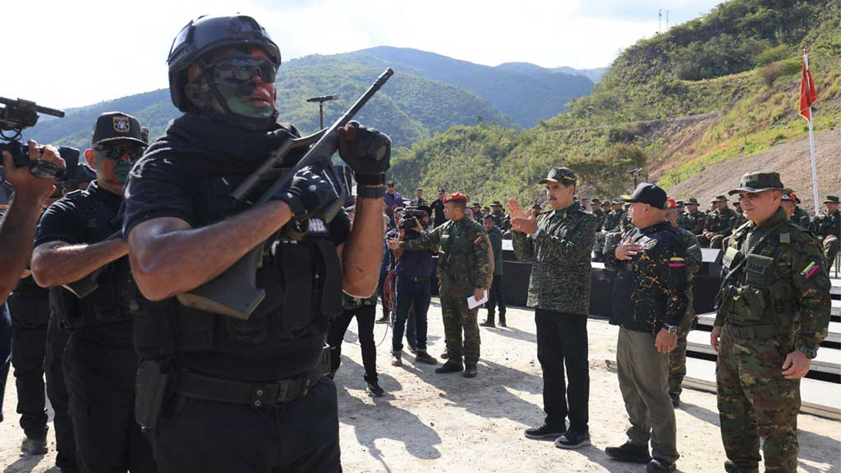 বাড়ছে মার্কিন-ভেনেজুয়েলা উত্তেজনা