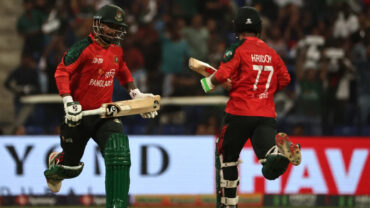 আফগানদের সঙ্গে চার পরিবর্তন নিয়ে টসে জিতে ব্যাটিংয়ে বাংলাদেশ