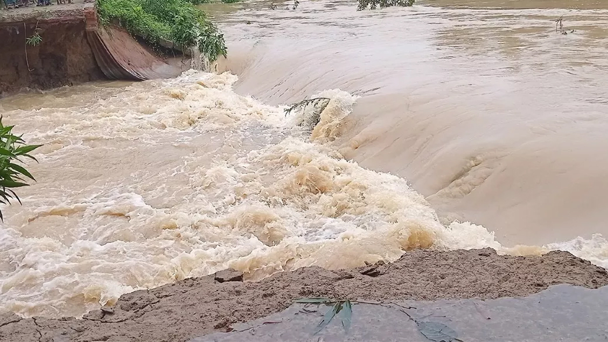 বন্যা নিয়ে সতর্কবার্তা