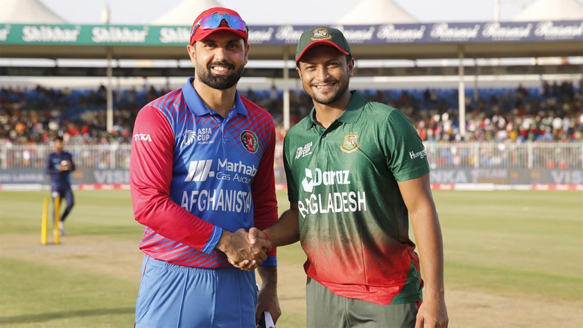 সাকিবের বিশ্বরেকর্ডে যৌথভাবে নাম লেখালেন নবি