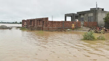 ভারতের পাঞ্জাবে ভূমিধস ও বন্যায় নিহত ৩০, নিখোঁজ বহু