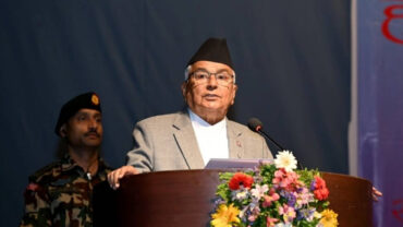 প্রধানমন্ত্রীর পদত্যাগপত্র গ্রহণ করেছেন নেপালের রাষ্ট্রপতি