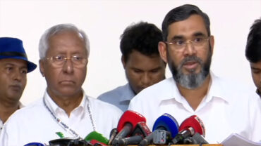 আদালত ঘোষিত পলাতক ব্যক্তি প্রার্থী হতে পারবেন না: ইসি সানাউল্লাহ