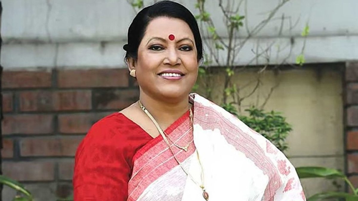 আজ কেন্দ্রীয় শহীদ মিনারে নেয়া হবে ফরিদা পারভীনের মরদেহ, দাফন কুষ্টিয়ায়