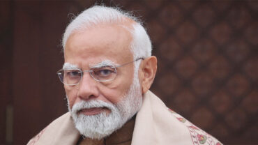 মোদির মণিপুর সফরকে কেন্দ্র করে সমালোচনার ঝড়