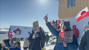 গ্রিনল্যান্ড বিক্রির জন্য নয়, ট্রাম্পকে হুঁশিয়ারি ফ্রান্সের পররাষ্ট্রমন্ত্রীর